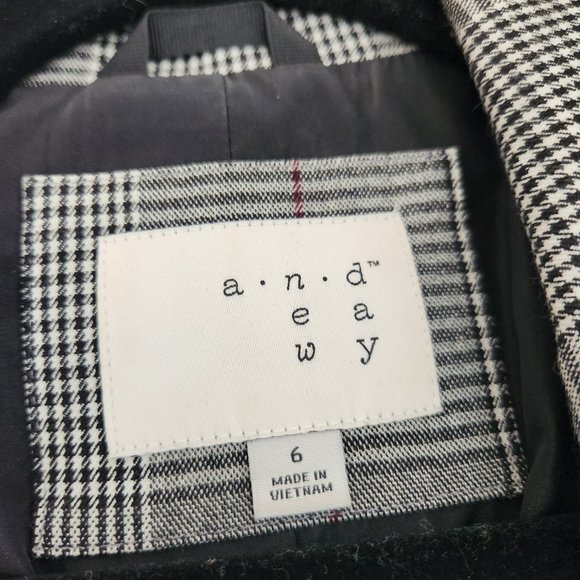 Grey Glen Check Blazer - Picture 4 of 8